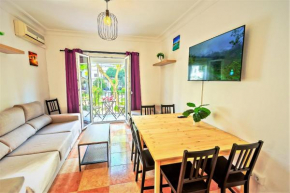 Plaza Polvorista 4-Bedroom Apartment w Balcony